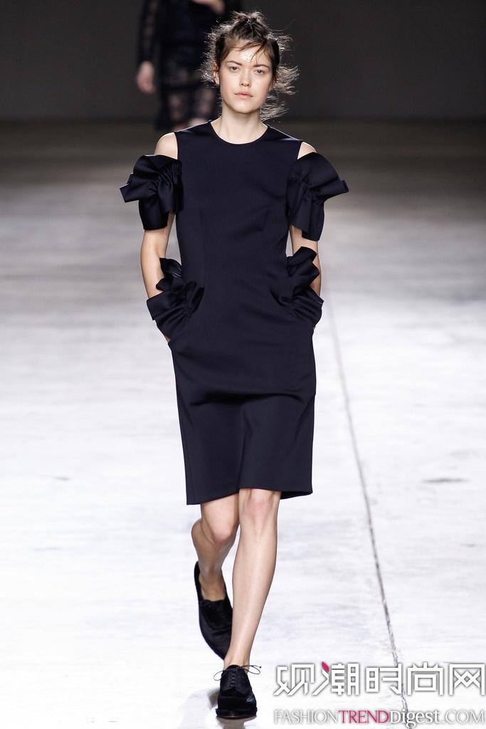 Simone Rocha 2014ﶬ׶ʱװŮװ㳡ͼƬ