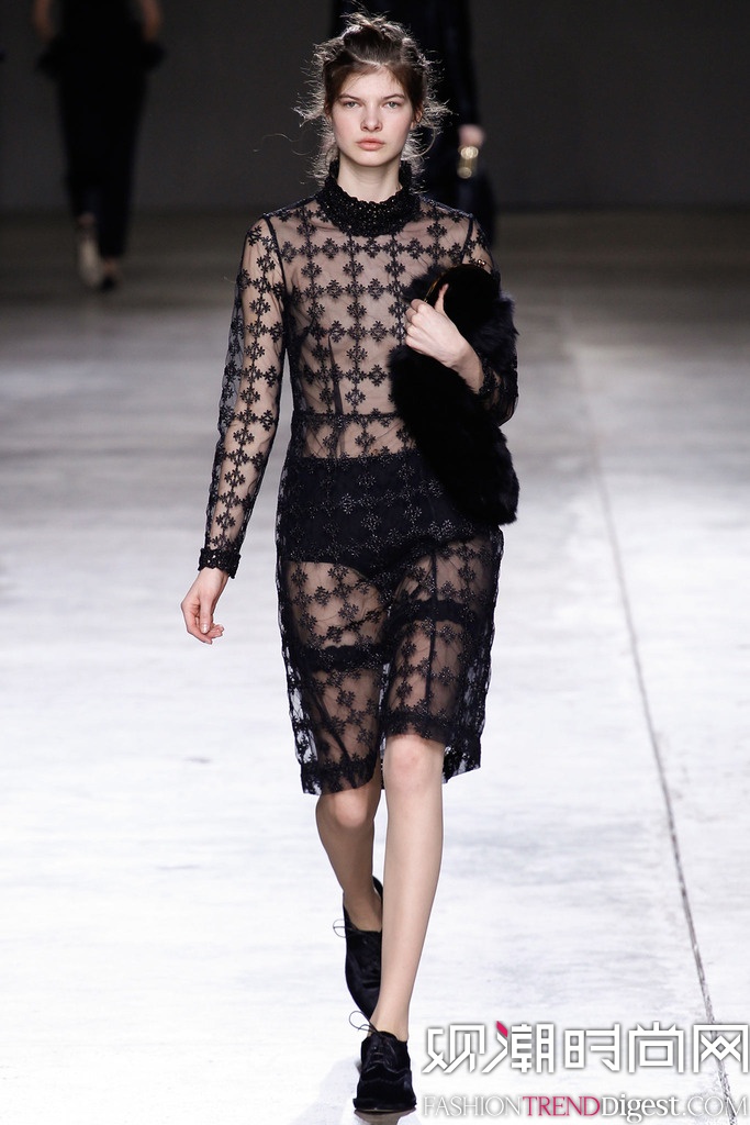 Simone Rocha 2014ﶬ׶ʱװŮװ㳡ͼƬ