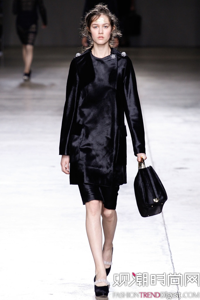 Simone Rocha 2014ﶬ׶ʱװŮװ㳡ͼƬ