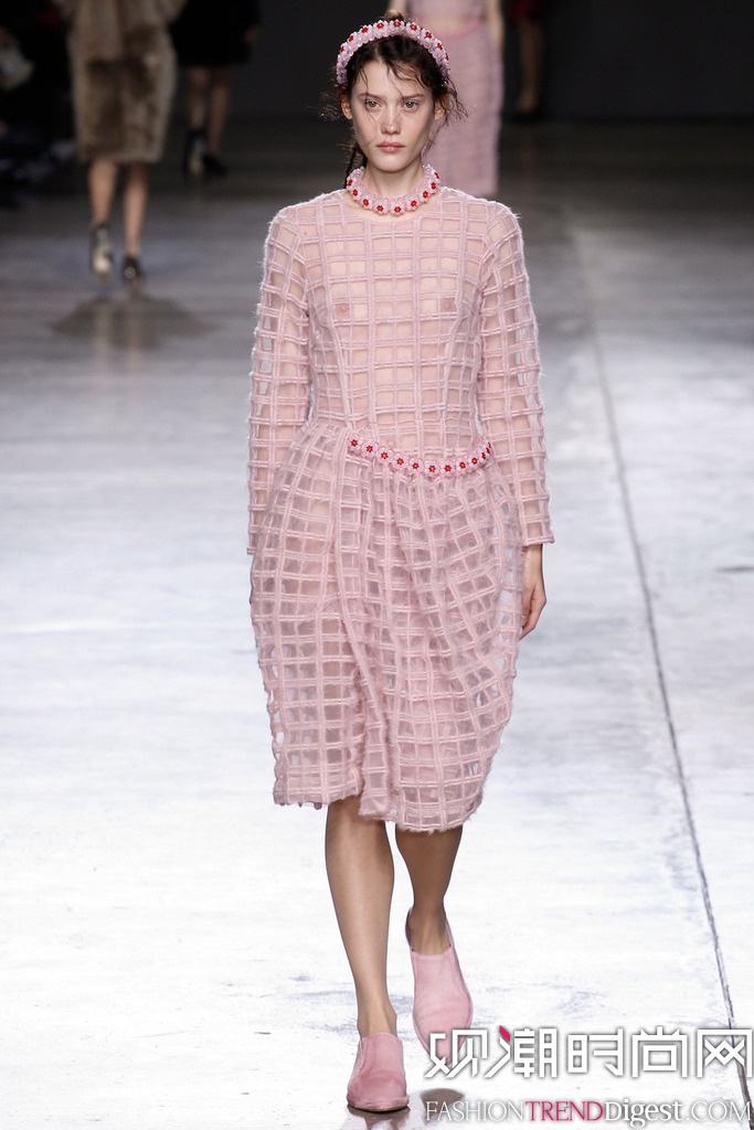 Simone Rocha 2014ﶬ׶ʱװŮװ㳡ͼƬ