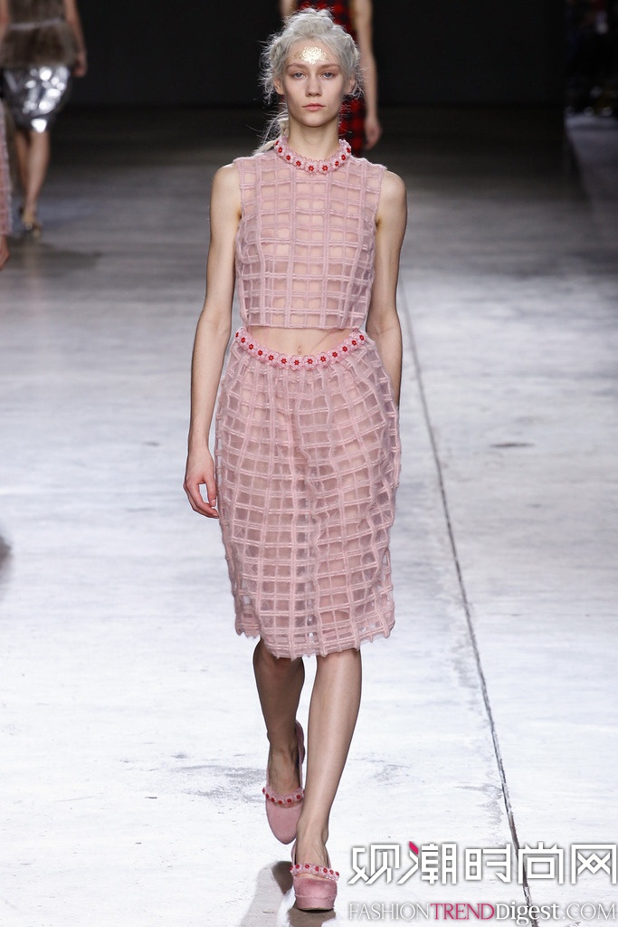 Simone Rocha 2014ﶬ׶ʱװŮװ㳡ͼƬ