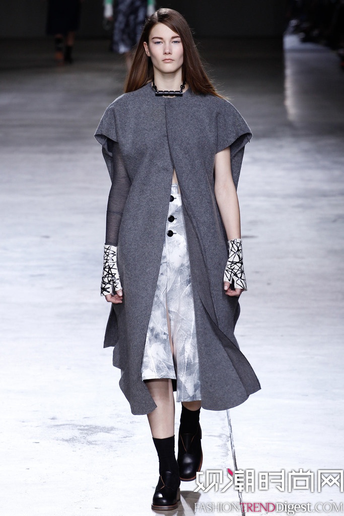 Fashion East 2014ﶬ׶ʱװŮװ㳡ͼƬ