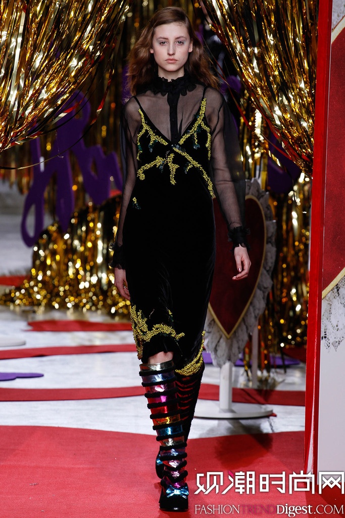 Meadham Kirchhoff  2014ﶬ׶ʱװŮװ㳡ͼƬ