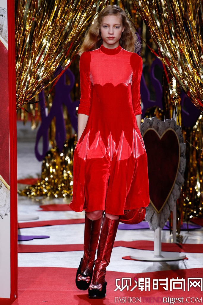 Meadham Kirchhoff  2014ﶬ׶ʱװŮװ㳡ͼƬ