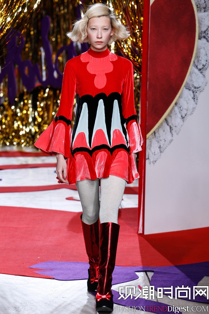 Meadham Kirchhoff  2014ﶬ׶ʱװŮװ㳡ͼƬ