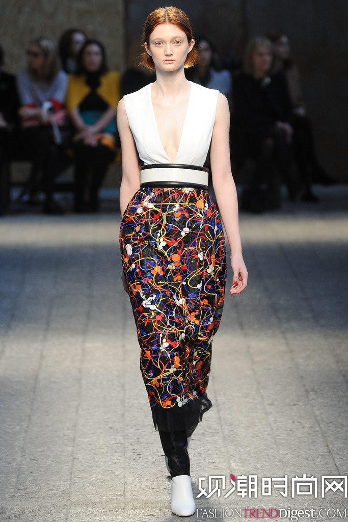 Sportmax  2014ﶬmrbŮbDƬ