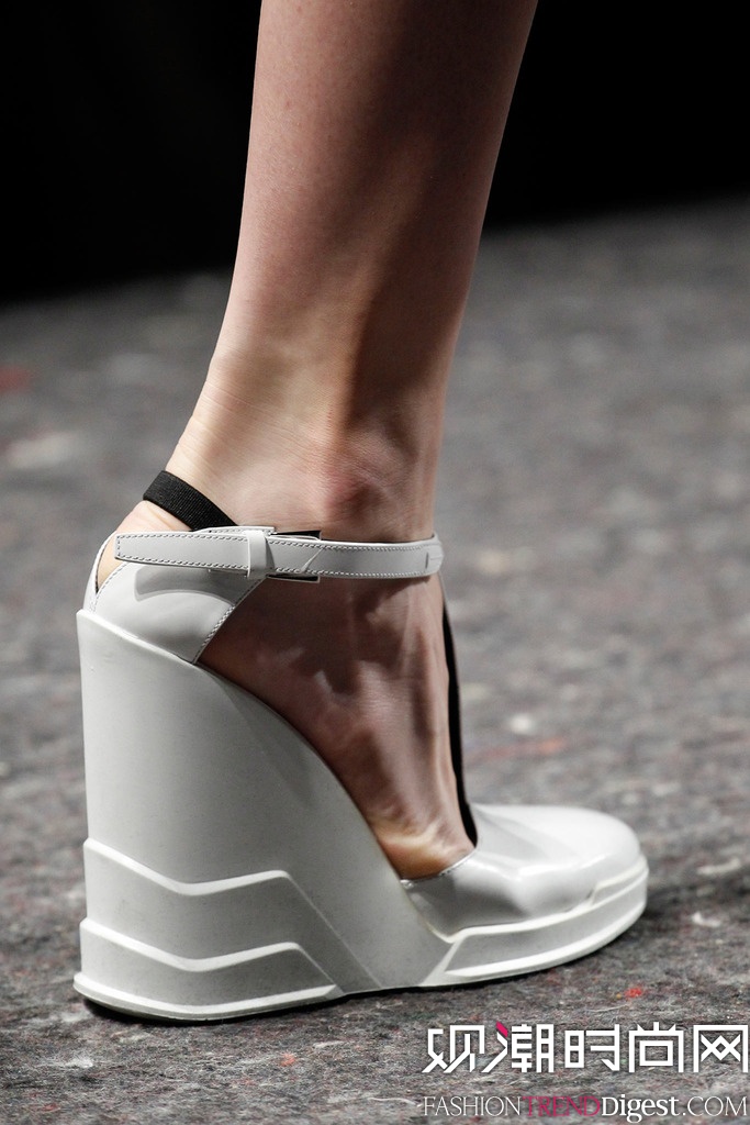 Prada  2014ﶬʱװ㳡ͼƬ