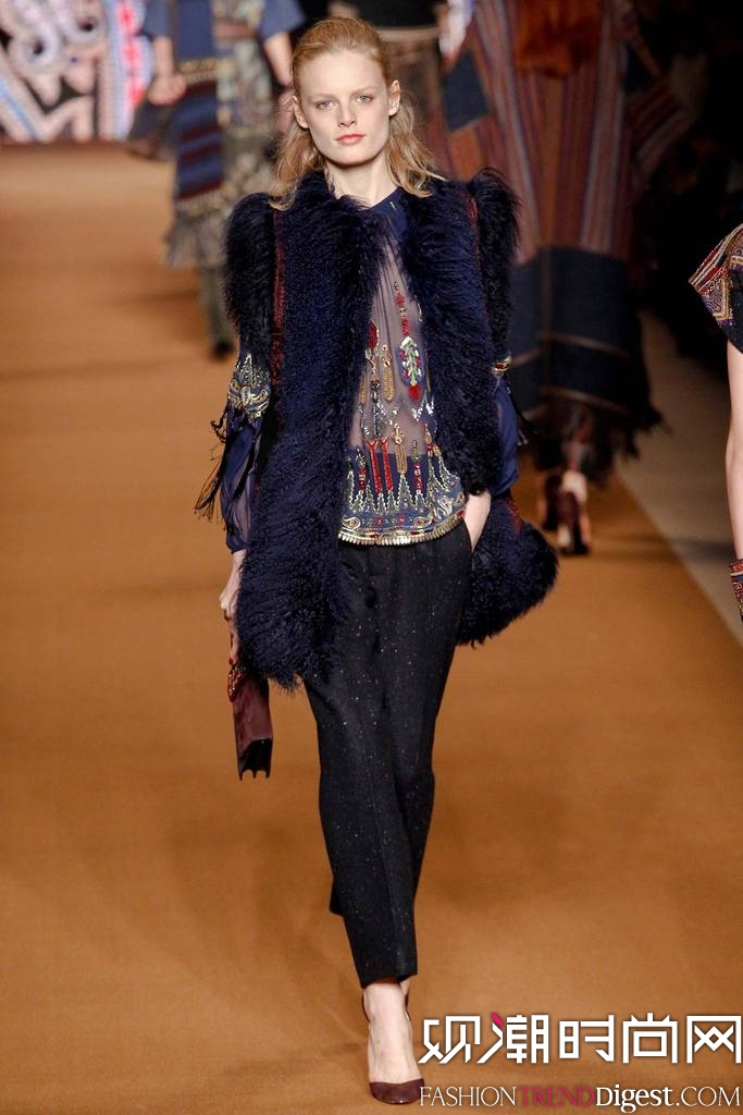 ETRO 2014/2015 ﶬŮװѡϵС˿֮·ϵĻͼƬ