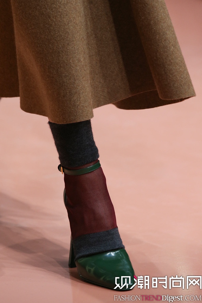 Marni 2014�ﶬ����ʱװ��Ůװ�㳡����ͼƬ