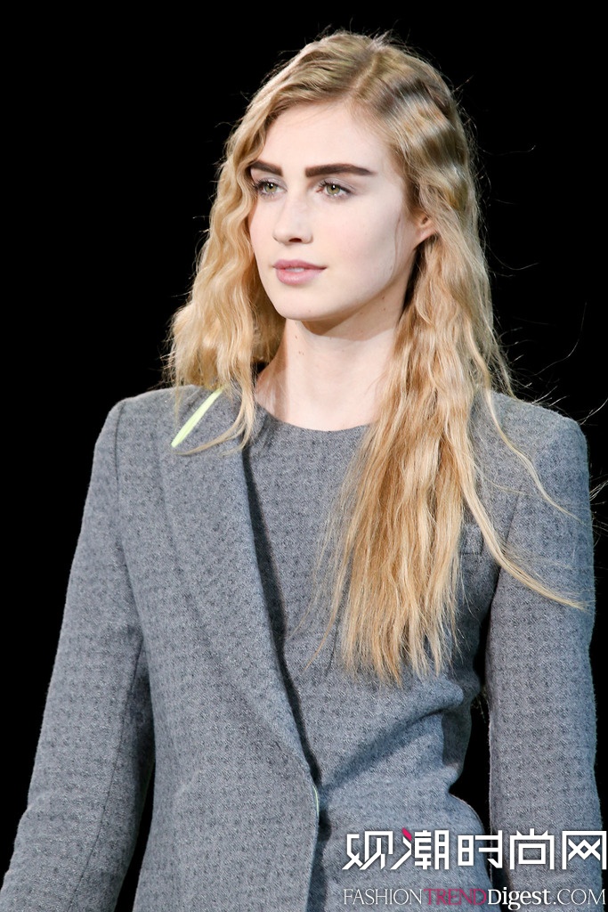 Giorgio Armani  2014�ﶬ���m�r�b��Ů�b�������DƬ