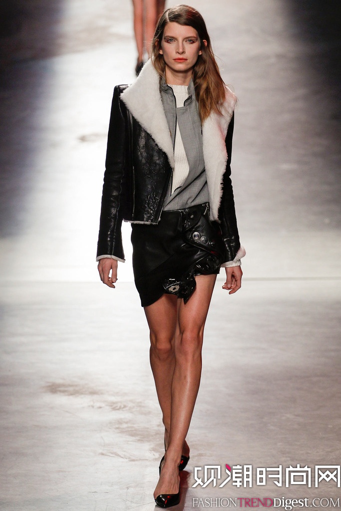 Anthony Vaccarello  2014ﶬʱװŮװ㳡ͼƬ