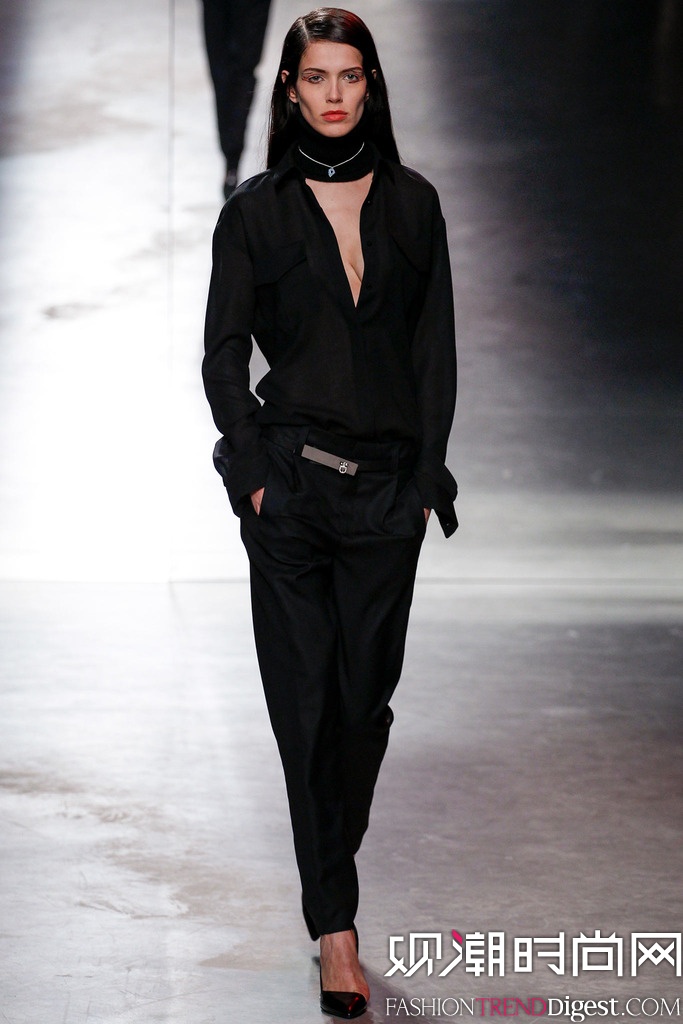 Anthony Vaccarello  2014ﶬrbŮbDƬ