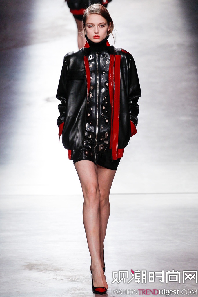 Anthony Vaccarello  2014ﶬʱװŮװ㳡ͼƬ