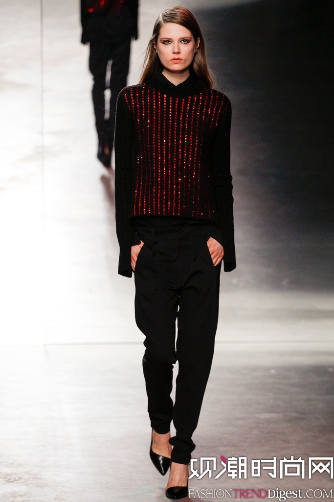 Anthony Vaccarello  2014ﶬʱװŮװ㳡ͼƬ