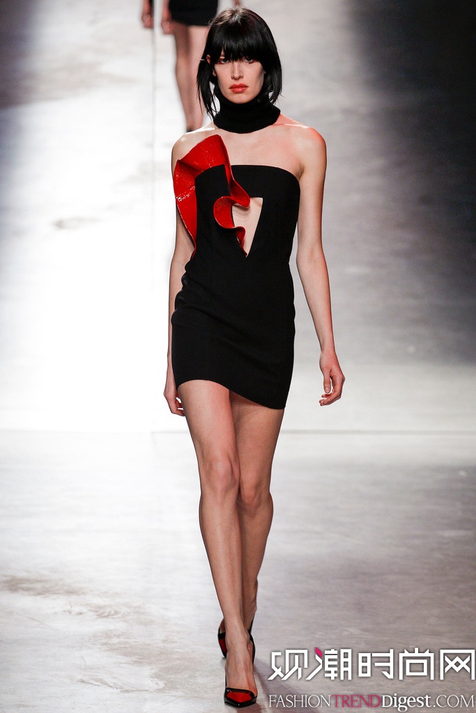 Anthony Vaccarello  2014ﶬʱװŮװ㳡ͼƬ