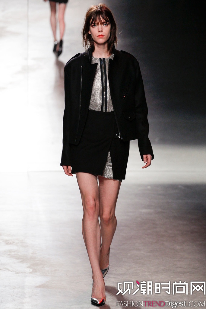 Anthony Vaccarello  2014ﶬʱװŮװ㳡ͼƬ