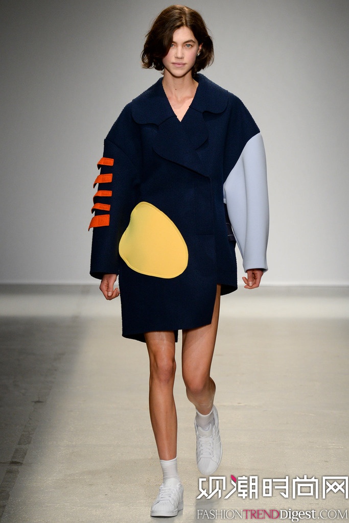 jacquemus 2014秋冬巴黎时装周女装秀场高清图片