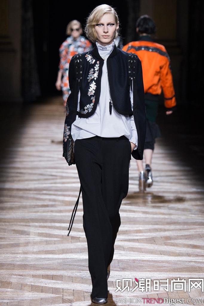 Dries Van Noten  2014�ﶬ�׶�ʱװ��Ůװ�㳡����ͼƬ
