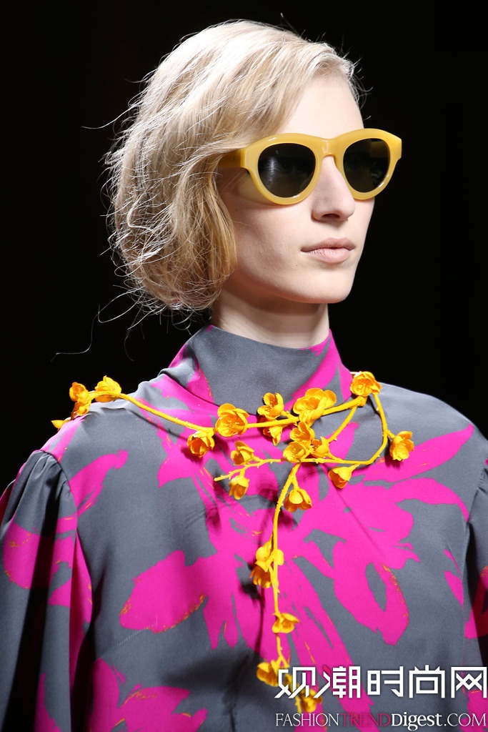 Dries Van Noten  2014�ﶬ�׶�ʱװ��Ůװ�㳡����ͼƬ
