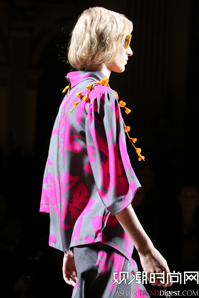 Dries Van Noten  2014�ﶬ�׶�ʱװ��Ůװ�㳡����ͼƬ