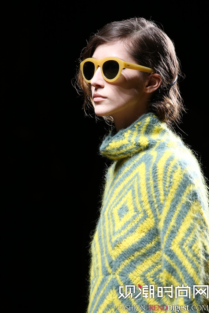 Dries Van Noten  2014�ﶬ�׶�ʱװ��Ůװ�㳡����ͼƬ