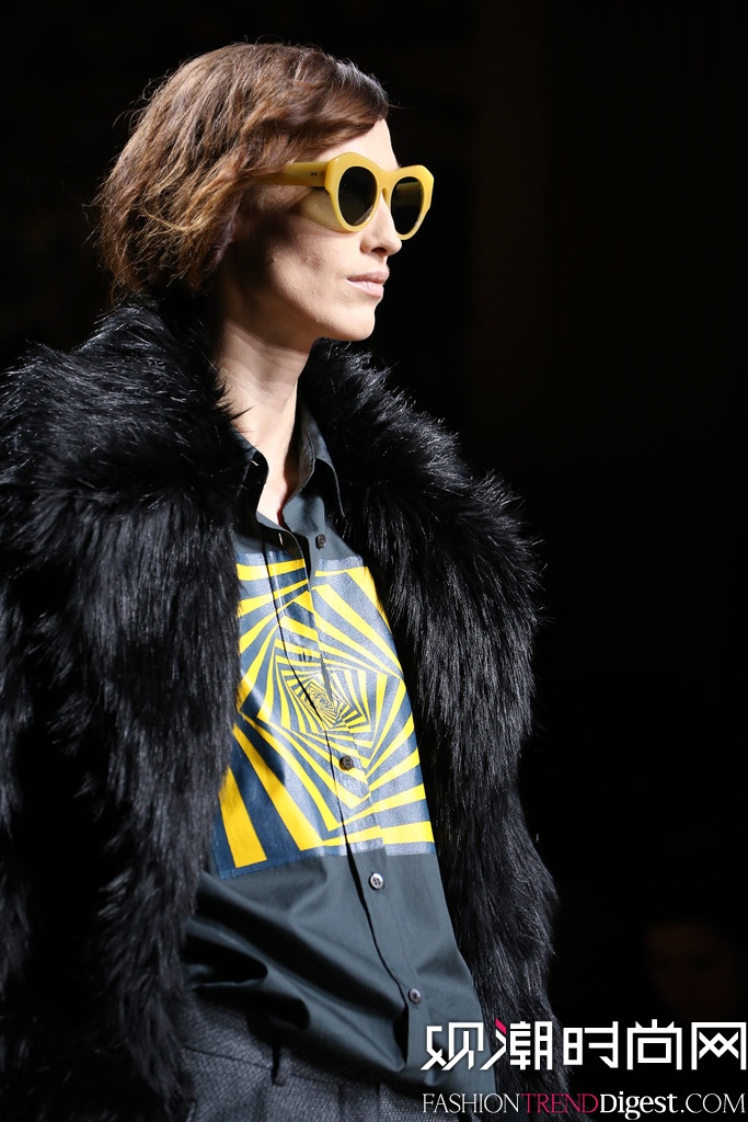 Dries Van Noten  2014�ﶬ�׶�ʱװ��Ůװ�㳡����ͼƬ