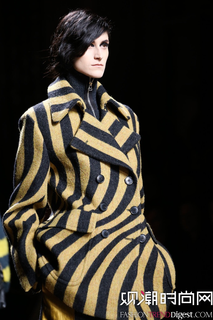 Dries Van Noten  2014�ﶬ�׶�ʱװ��Ůװ�㳡����ͼƬ
