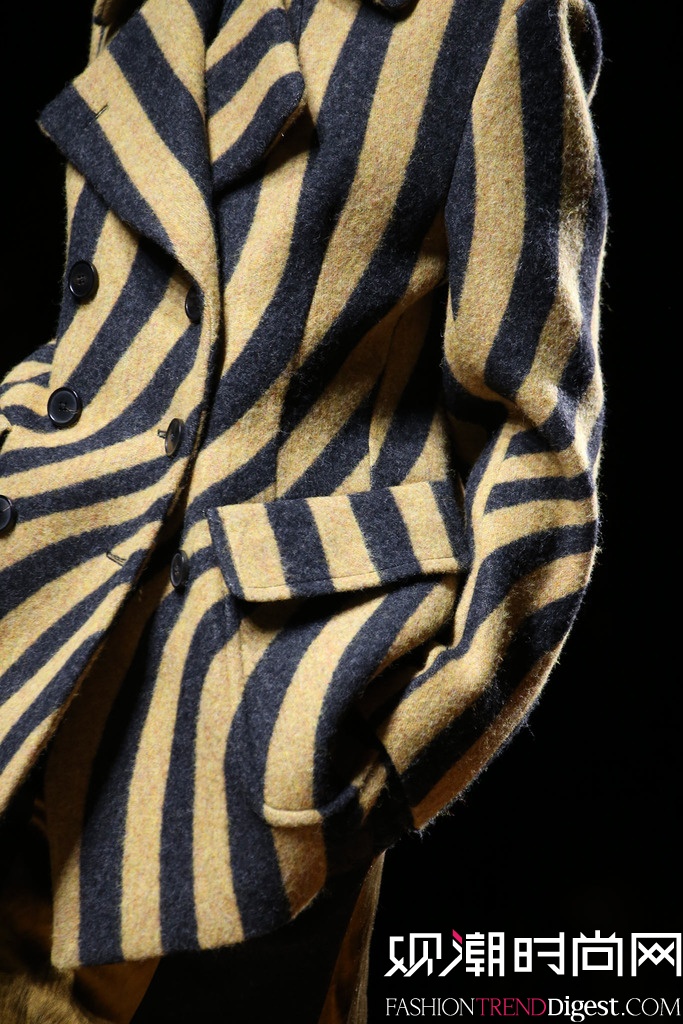 Dries Van Noten  2014�ﶬ�׶�ʱװ��Ůװ�㳡����ͼƬ