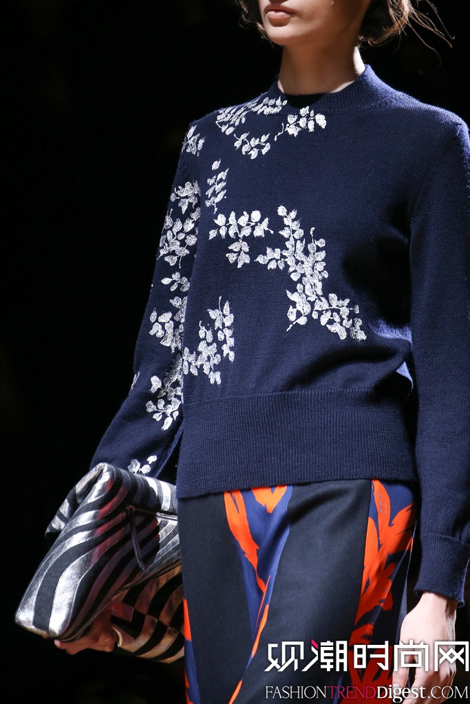 Dries Van Noten  2014�ﶬ�׶�ʱװ��Ůװ�㳡����ͼƬ
