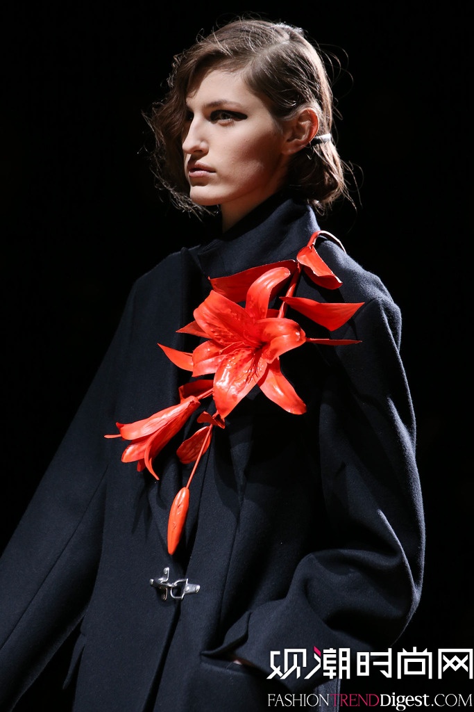Dries Van Noten  2014�ﶬ�׶�ʱװ��Ůװ�㳡����ͼƬ
