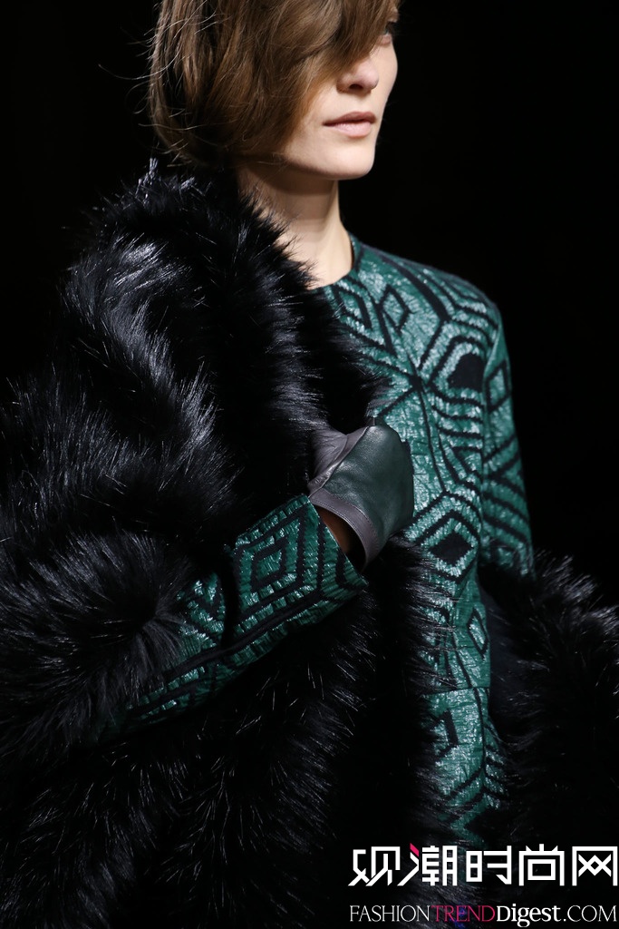 Dries Van Noten  2014�ﶬ�׶�ʱװ��Ůװ�㳡����ͼƬ