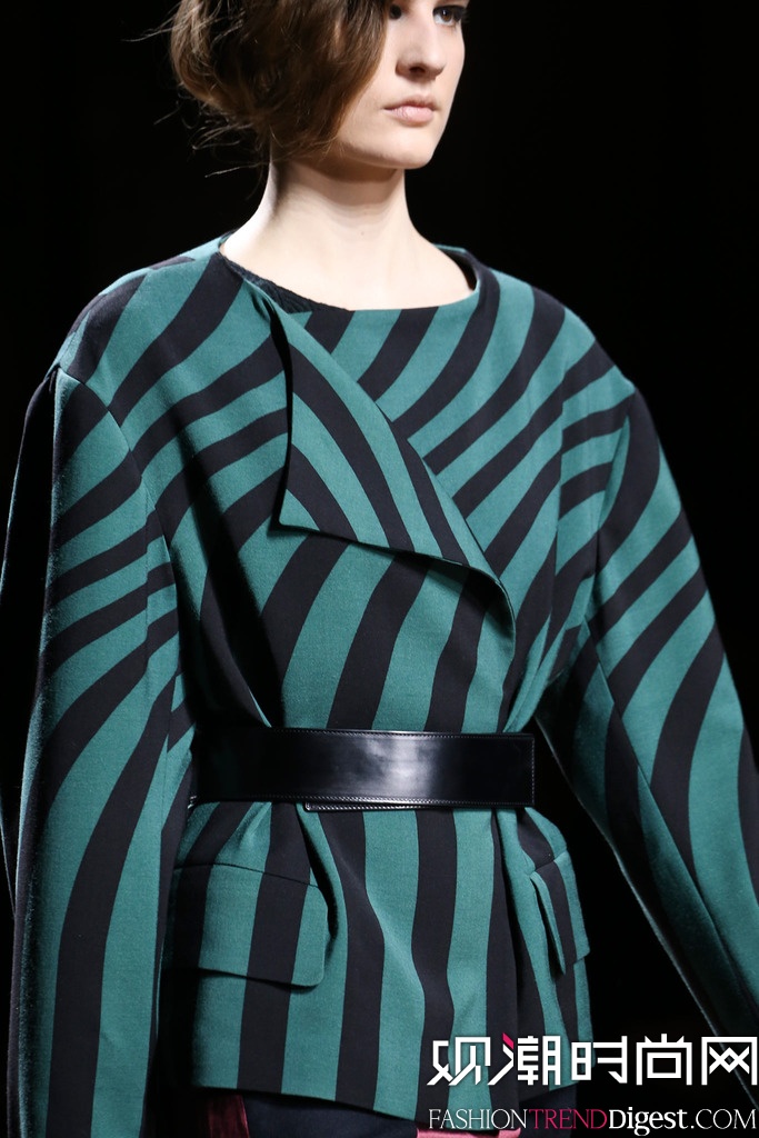 Dries Van Noten  2014�ﶬ�׶�ʱװ��Ůװ�㳡����ͼƬ