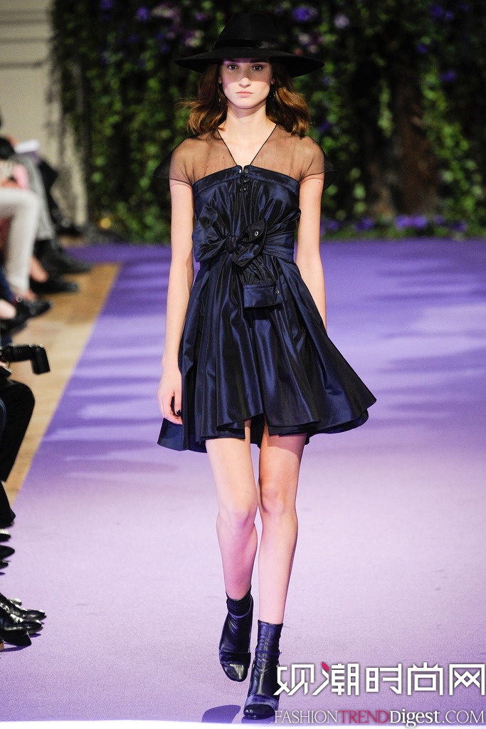 Alexis Mabille  2014ﶬʱװŮװ㳡ͼƬ