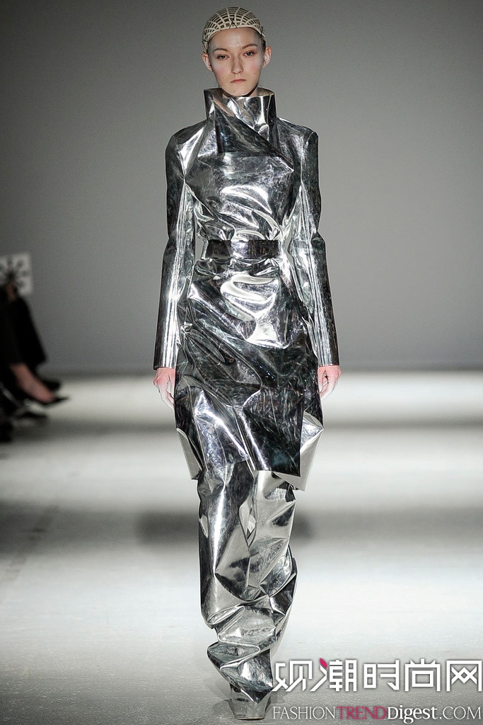 Gareth Pugh 2014ﶬʱװŮװ㳡ͼƬ