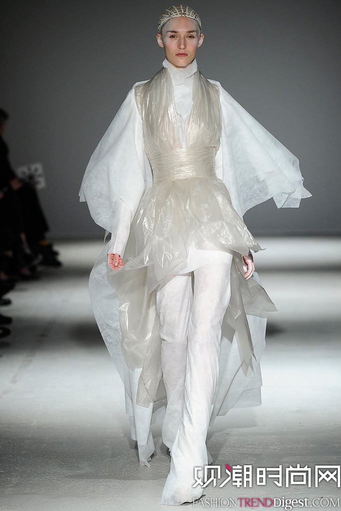 Gareth Pugh 2014ﶬʱװŮװ㳡ͼƬ