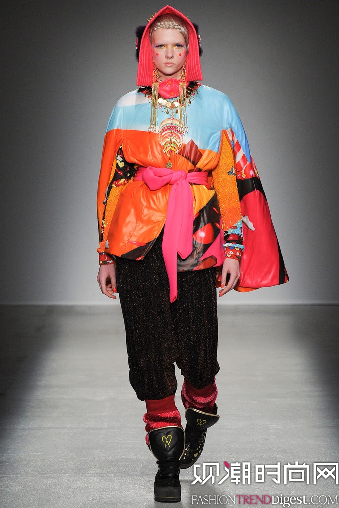 Manish Arora  2014ﶬʱװŮװ㳡ͼƬ