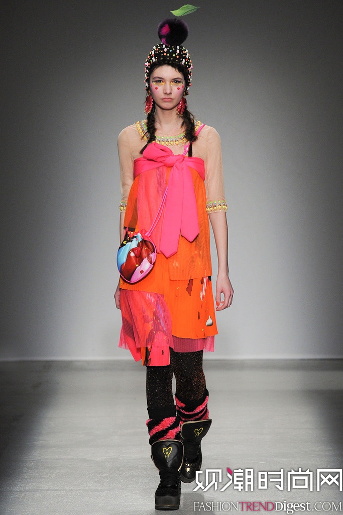 Manish Arora  2014ﶬʱװŮװ㳡ͼƬ