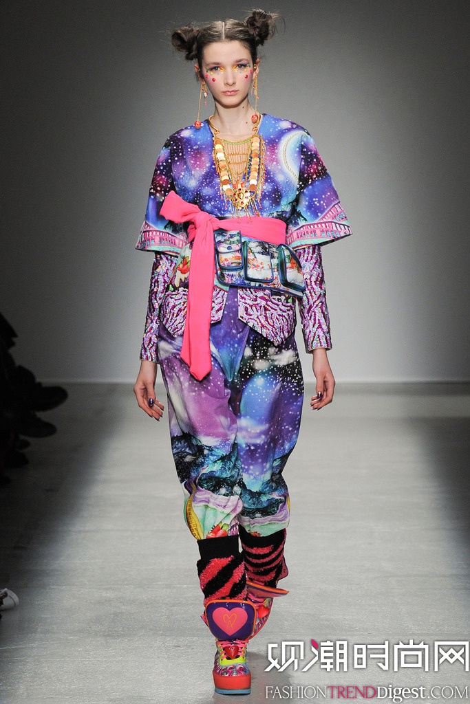 Manish Arora  2014ﶬʱװŮװ㳡ͼƬ