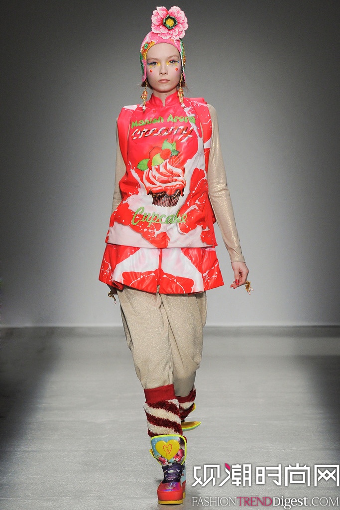 Manish Arora  2014ﶬʱװŮװ㳡ͼƬ