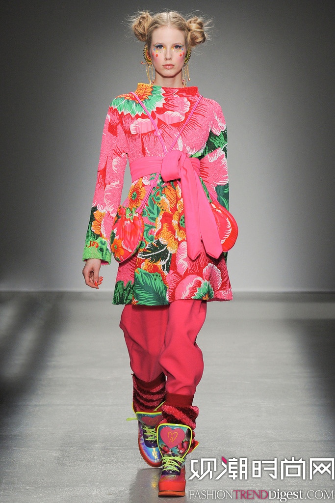 Manish Arora  2014ﶬʱװŮװ㳡ͼƬ