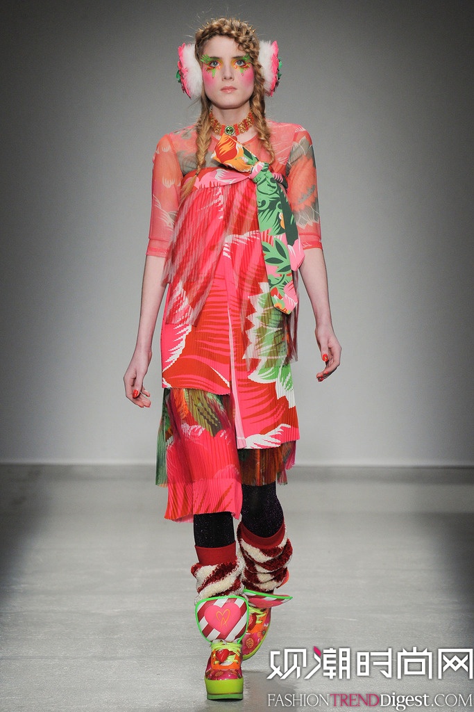 Manish Arora  2014ﶬʱװŮװ㳡ͼƬ