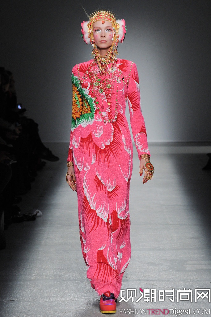 Manish Arora  2014ﶬʱװŮװ㳡ͼƬ