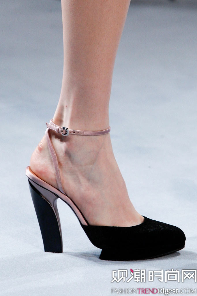 Nina Ricci 2014ﶬʱװŮװ㳡ͼƬ