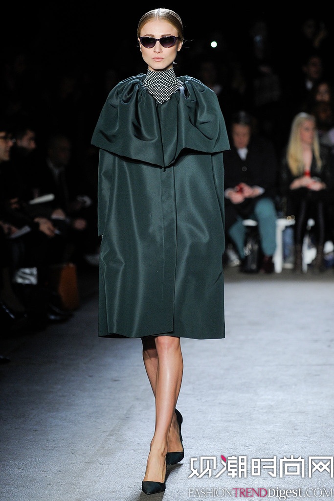 Christian Siriano 2014ﶬŦԼʱװŮװ㳡ͼƬ