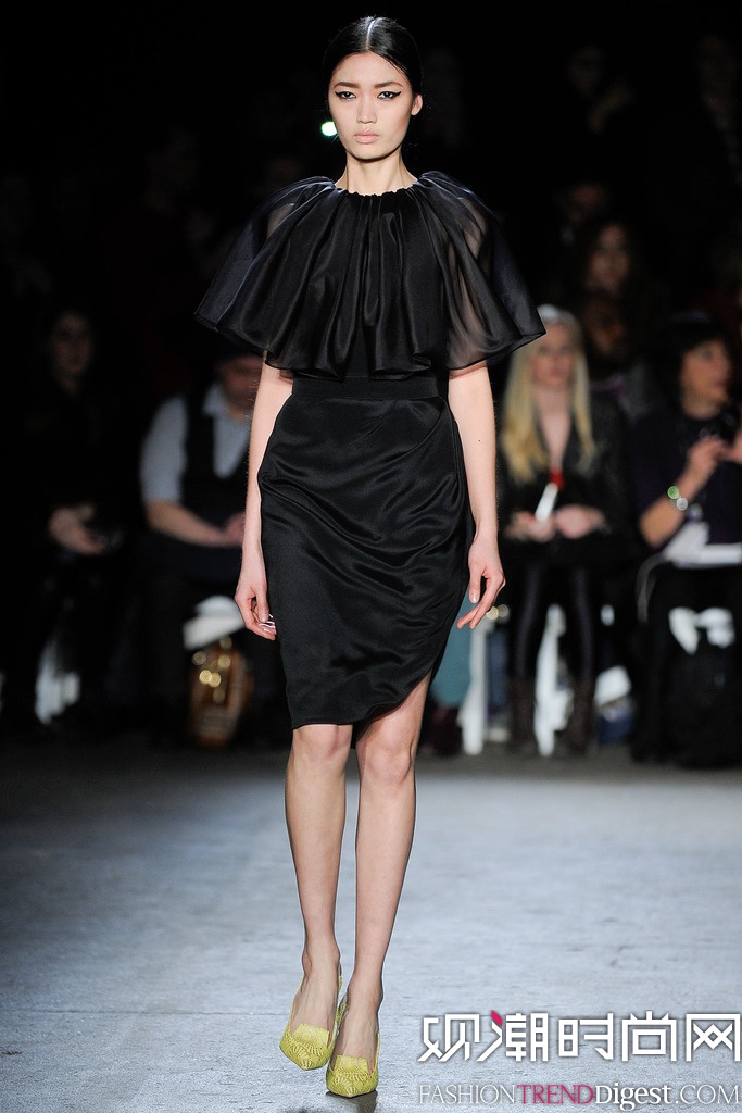 Christian Siriano 2014ﶬŦԼʱװŮװ㳡ͼƬ