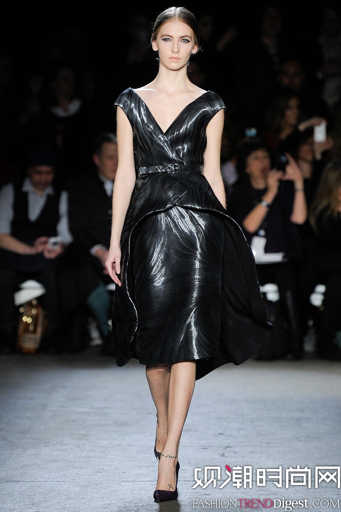 Christian Siriano 2014ﶬŦԼʱװŮװ㳡ͼƬ