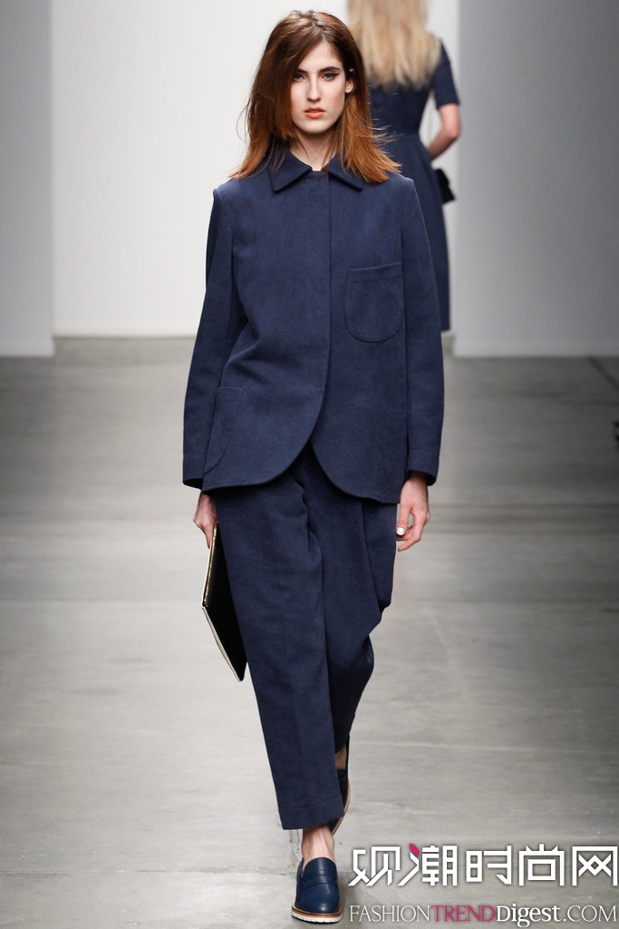 Karen Walker 2014ﶬ~sr(sh)bŮb(chng)DƬ