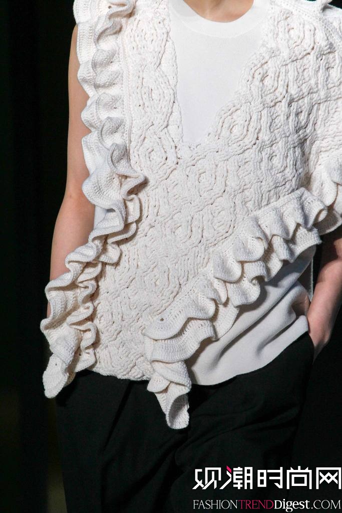 3.1 Phillip Lim 2014ﶬ~srbŮbDƬ