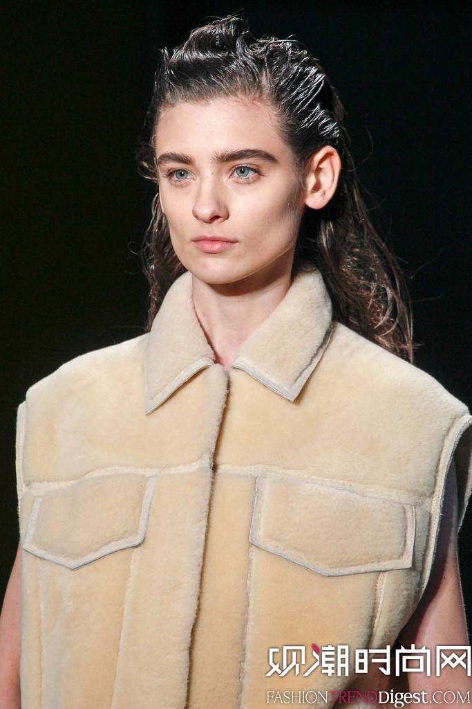 3.1 Phillip Lim 2014ﶬ~srbŮbDƬ