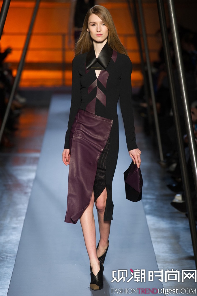 Roland Mouret 2014ﶬrbŮbDƬ